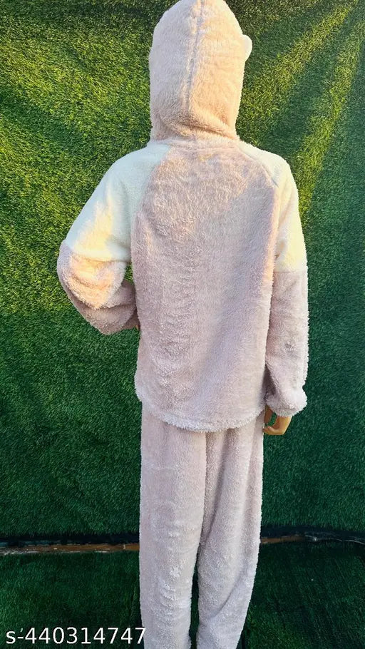 Warm woolen hood nightsuit with rabbit prints, suitable for women and girls in L, XL, and XXL sizes. Cozy fur lining for winter wear, also suitable for indoor and casual outings