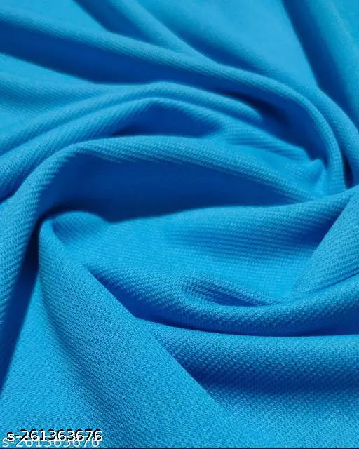Blue polyester T-shirt with lycra, printed sleeves, short sleeves, athletic fit for a luxe feel