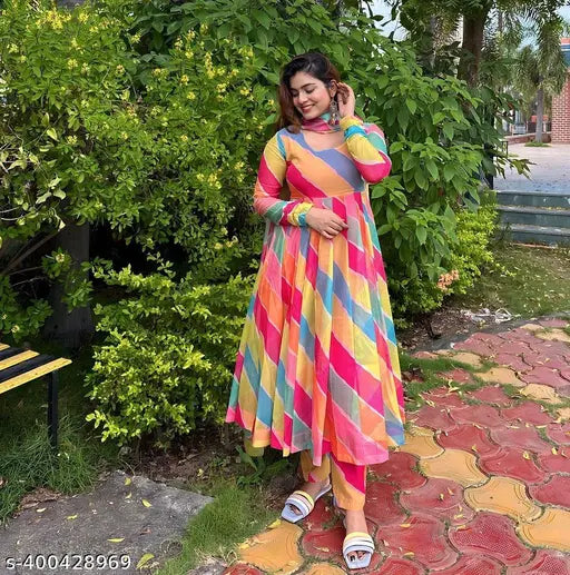 Georgette Anarkali long sleeve kurta set with dupatta, dyed/washed net pattern, ideal for parties. Indian traditional dress for women and girls in various sizes