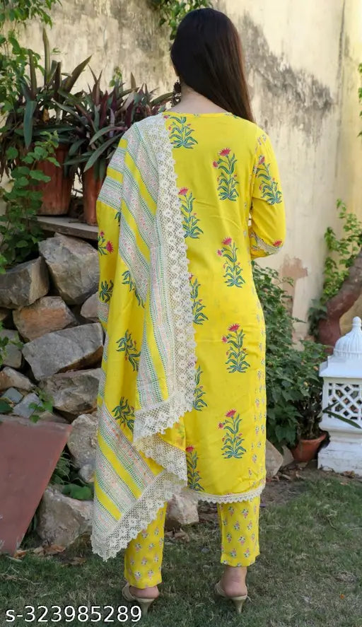 Fashionable viscose silk Maslin straight kurti set with printed net pants and lace dupatta, three-quarter sleeves, premium quality