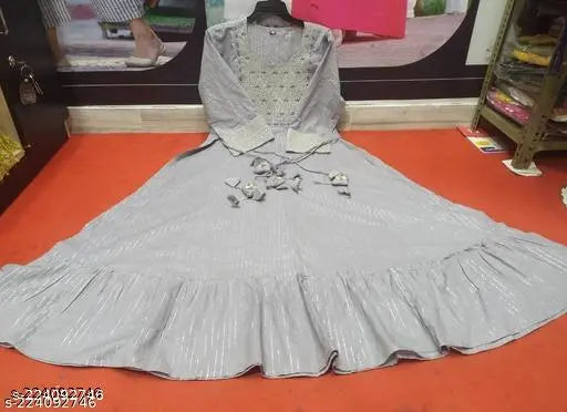 Embroidered cotton three-quarter sleeve Lurecx_101 Kurtis, size M to XXXL, Indian fashion