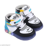 Green EVA LED light-up unisex shoes for kids' outdoor sports and running, ideal for parties and festivals