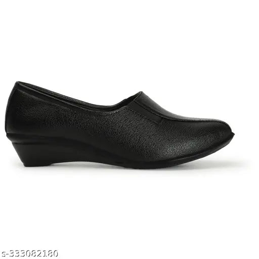 Synthetic textured ballerinas - T39-Black, contemporary women's shoe in India
