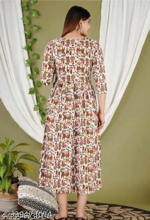 Maternity feeding kurta with trendy Rajasthani print, rayon fabric, three-quarter sleeves, and zip front on display rack