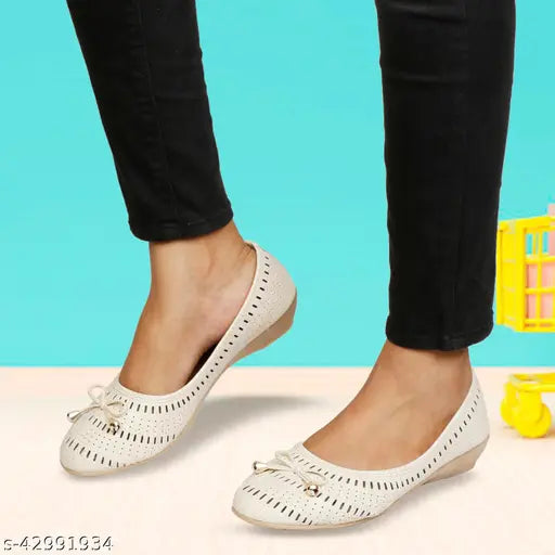 Synthetic leather Fancy Women Bellies Ballerinas, closed back ballet flats in indian sizes IND-3 to IND-9