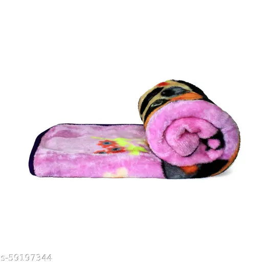 Warm polyester baby blanket with adorable animal print, ideal for mild winter - India origin