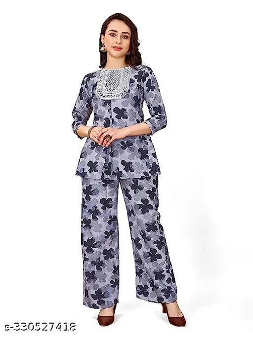 Crepe tunic with palazzo pants, elastic waistband & 2 pockets. Indian-made crepe tunic top with palazzo bottom
