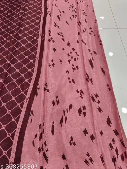 Chiffon mill-printed saree with Banarasi style, free size (length: 5.4m), printed net blouse
