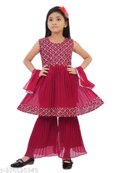 Georgette embroidered kids kurti with churidar, sleeveless, 4-5 years size, Indian traditional wear