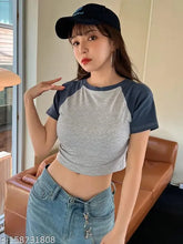 Cotton colorblocked women's raglan crop t-shirt half sleeve, short sleeves, size XS (bust 34in), made in India