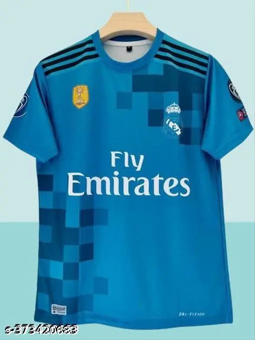 Ronaldo Retro Real Madrid 2017-18 Jersey, polypropylene short-sleeve football jersey with printed net pattern, XL size, made in India
