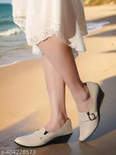 Striped canvas, ultra-flexible ballet flats for women - office wear, gym workouts, parties