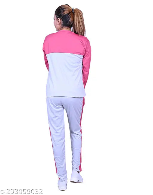 XL/XXL polyester tracksuit set, solid color for women's all-weather wear