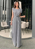 Cotton checked jumpsuit for women and girls, short sleeves, size S (Bust 36in, Length 52in, Waist 32in) - Indian fashion