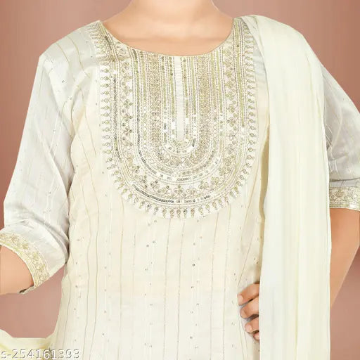 Off-white Chanderi embroidered Salwar Suit set for girls, three-quarter sleeves and striped pattern, size: 4-5 years, made in India