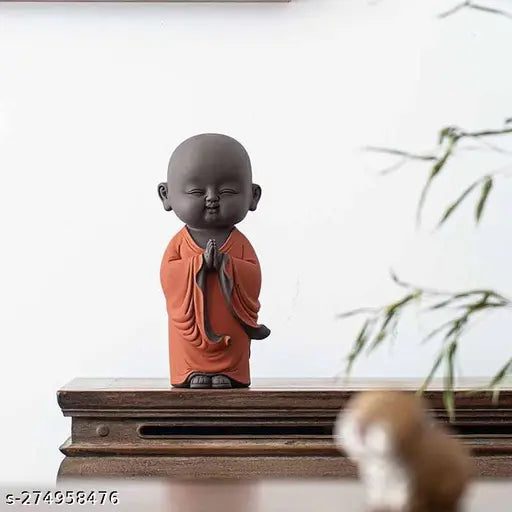 Resin Buddha Namaste Monk Statue, 25 cm tall, exquisite detailing, for home decor, living room decoration
