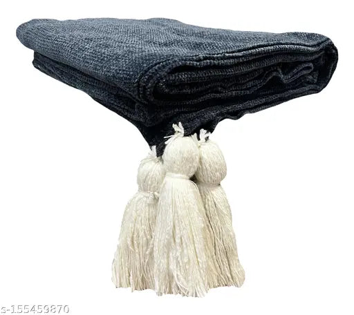 DGrey & White Chenille Throw Blanket, high-quality cotton, tassels, 140 x 170 cm for home decor