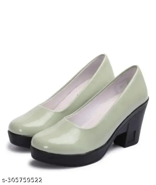 Synthetic slip-on sandals for women, stylish Bellies perfect for any occasion