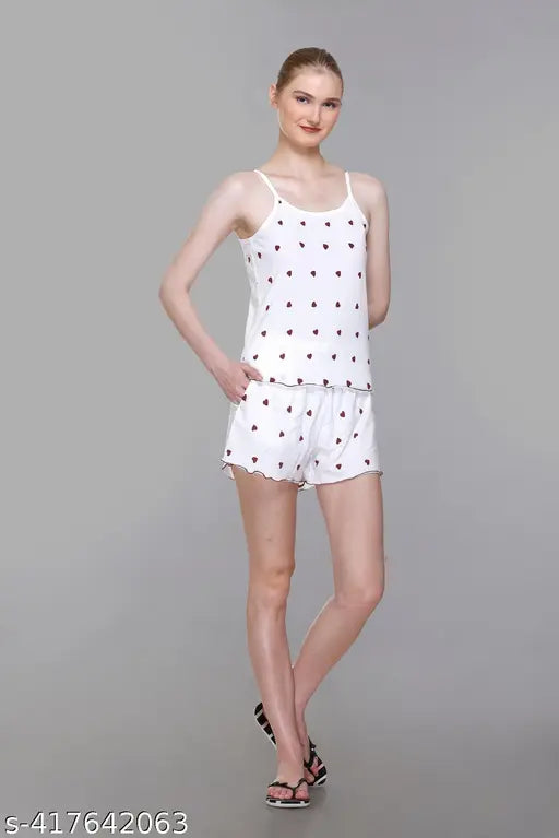 Cotton blend sleeveless camisole shorts set for women, printed net pattern, India origin