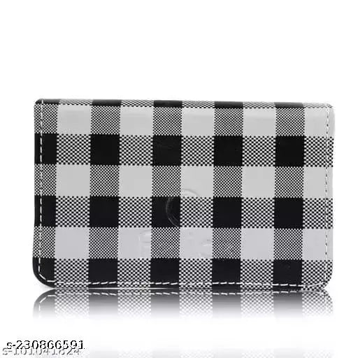 Stylish PU men's card holder, free size, solid pattern, Made in India