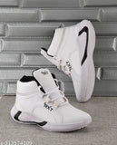 Synthetic and rubber boys' trekking shoes for active outdoor play, lace-up design with padded insole for comfort and style