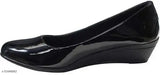 Patent leather slip-on ballerinas, Toshina Shoes King Bellies for women, solid style, comfortable and stylish, India origin