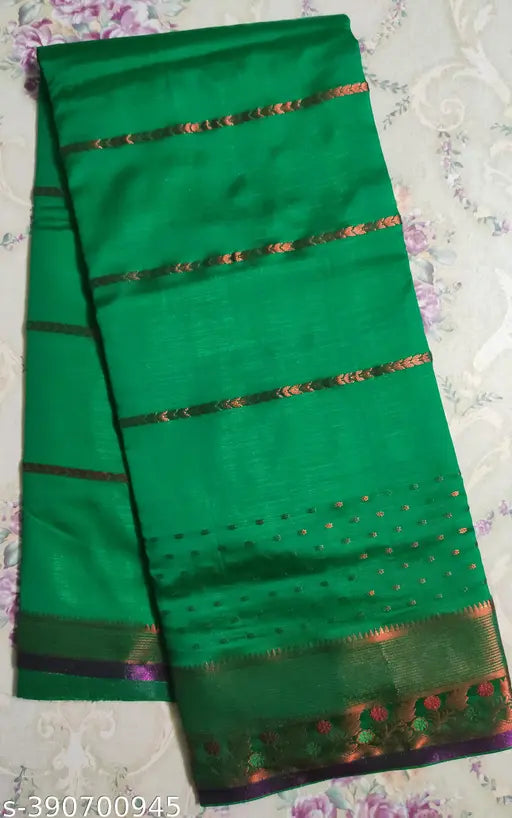 Parrot green Banarsi silk saree with copper zari benteax border, all-over kalajali design. Elegant bridal color for women's wear, smooth chiffon fabric