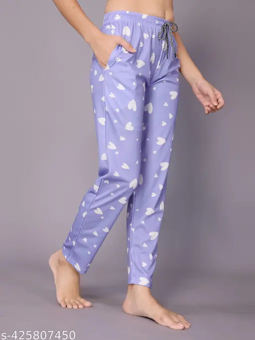 Divine alluring women's printed net pyjamas in polycotton, three-quarter sleeves - S (36in/24in/32in), M (38in/24in/34in), L (40in/24in/36in), XL (42in/24in/38in), XXL. Made in India