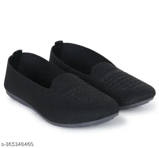 Mesh slip-on textured boat shoes, unique trendy bellies for everyday wear, Indian origin