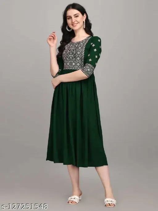 Green rayon sleeveless K1 Kurti Rahi with printed combo, on hanger, Indian ethnic wear for women, size L (bust 39in, length 45in), XL (bust 42in, length 48in), XXL (bust 44in, length 48in)