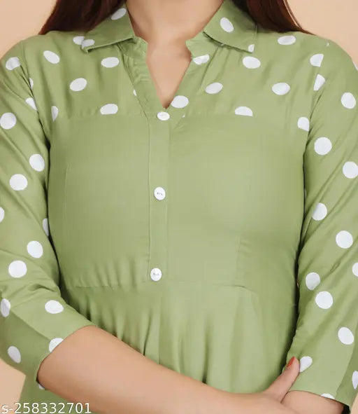 Green printed viscose rayon day-to-night kurta, stylish and comfortable for casual wear