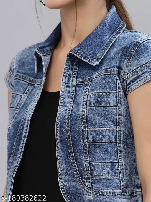 Blue washed checked crop denim jacket for women, cotton with contrast stitching and cut & sew panels. Team up with any top or pant for a stylish outfit, made in India