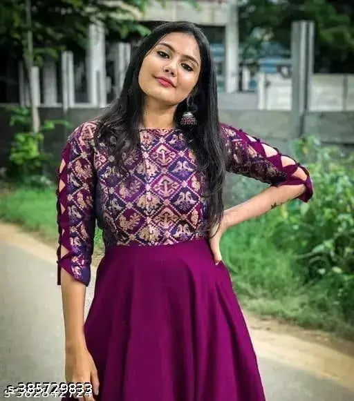 Long-sleeved jacquard moti gravun with printed net pattern, India-origin fashion for all sizes