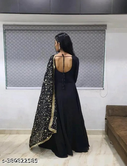 Plan Black Georgette Anarkali Long Sleeve Kurta Set with Dupatta, traditional Indian party wear for women