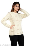 Women's white wool sweater, rabbit hair printed with trendy baggy style, warm and soft, ideal for winter paired with jeans or leggings. Made in India