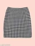 Casual polyester blend printed mini skirt, stylish for women (17 inches, 26", 30", 32", 34", 36" waist sizes)