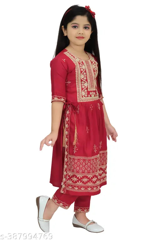 Embroidered cotton kurta & pyjama set for girls, Indian ethnic dress, 3/4 sleeves, size 3-4 years