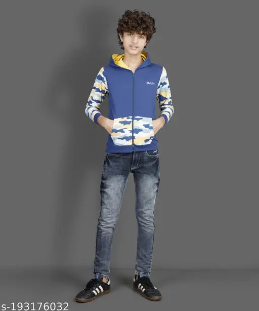 Navy blue cotton boys sweatshirt with printed design, long sleeves for winter