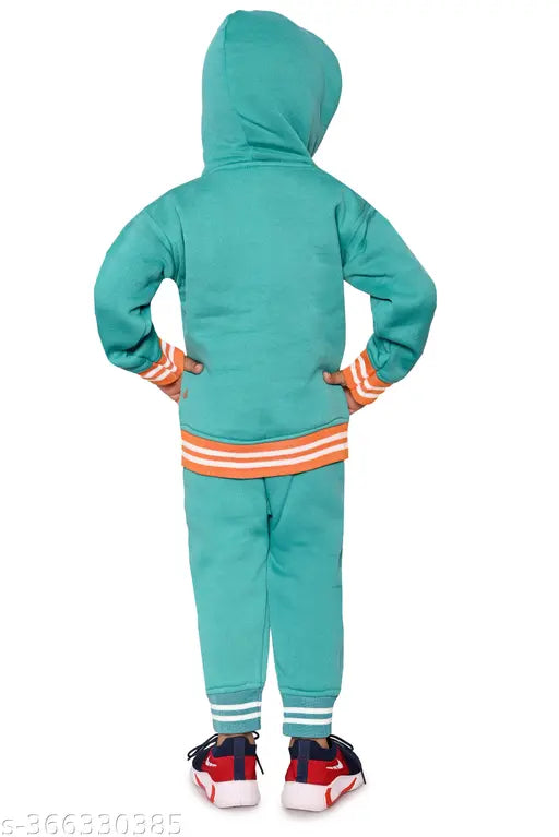 Printed polyester sweater for kids, vibrant and cozy design perfect for chilly days