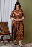Pure cotton printed maternity gown, three-quarter sleeves, breathable fabric, India origin, ideal for baby shower nightwear