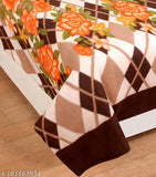 Geometric-patterned fleece single banket, vibrant Navrudra print, ideal for mild winter, size: 88L x 58W x 0.5H inches, made in India