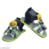 Canvas and PVC cartoon character sandals for infants (0-12 months), anti-skid rubber sole. Ideal for playtime