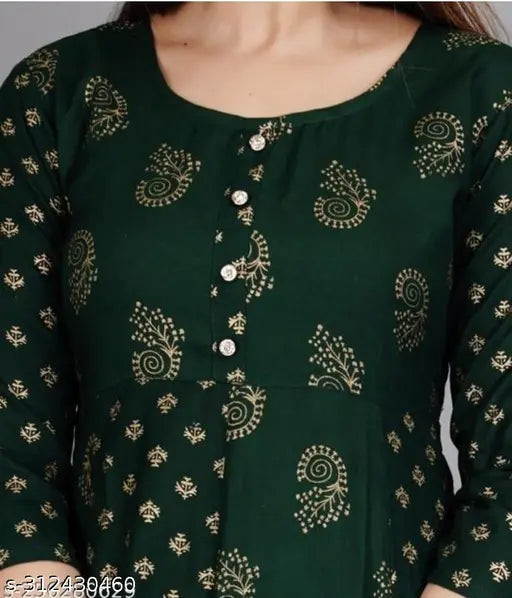 Green rayon Saavi ARJ 2 bottel with printed combo, three-quarter sleeve length for M (38 in bust) and L (40 in bust) sizes
