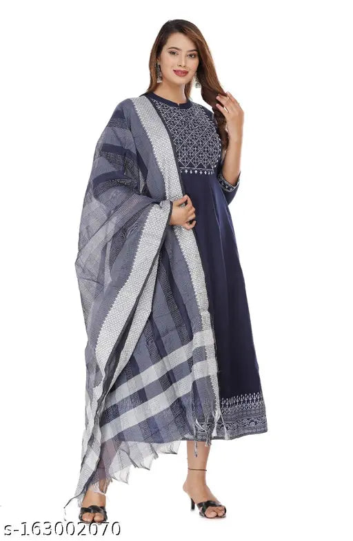 Rayon A-Line kurti with dupatta, single solid pattern, three-quarter sleeves. M (Bust 38in), L (Bust 40in), XL (Bust 42in), XXL (Bust 44in), XXXL (Bust 46in), 4XL (Bust 48in), 5XL (Bust 50in), 6XL (Bust 52in). Indian-made, embroidered neck yoke, printed border