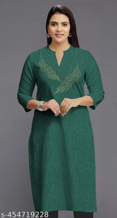 Green wool women's mandarin collar solid kurta with three-quarter sleeves, India origin