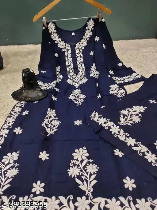 Chikankari embroidered rayon kurti & pants set, three-quarter sleeves, Indian traditional clothing for women