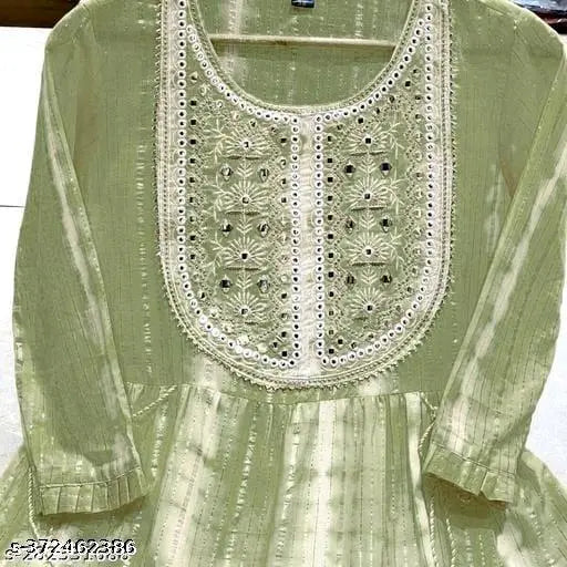 Dark green cotton Lurux embroidery gown, rayon fabric with three-quarter sleeves, dyed/washed pattern, available in multiple sizes