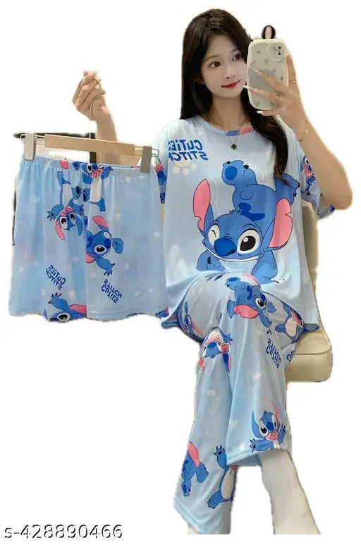 Printed cotton blend nightsuit set with three pieces, featuring short-sleeved shirt and pyjama bottoms, ideal for summer evenings