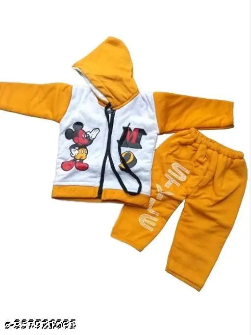 Yellow wool hooded romper with long sleeves and printed net pattern, for infants aged 0-1 year