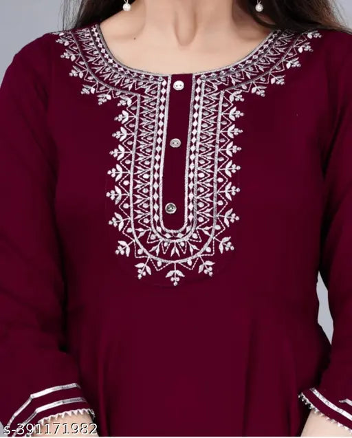 Rayon maroon embroidered three-quarter sleeve gown for women, size S (36in bust, 48in length)